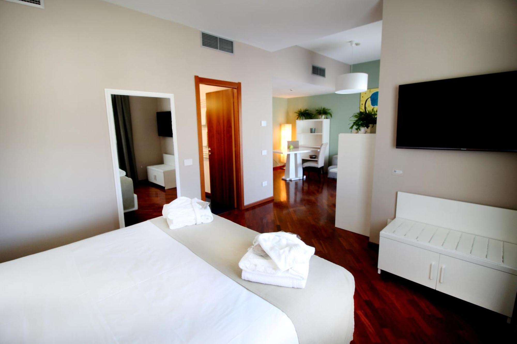 Regiohotel Manfredi Manfredonia Esterno foto